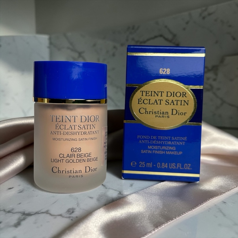 Christian Dior Teint Dior Eclat Satin Foundation 628 Clair Beige 0.84oz Vintage